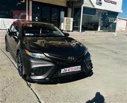 تۆیۆتا کامری